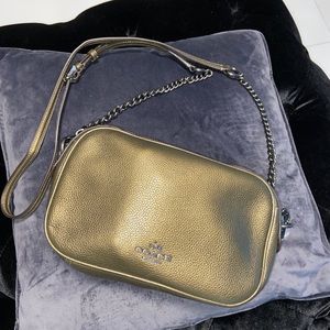 NEW Gold COACH crossbody bag with chain detail